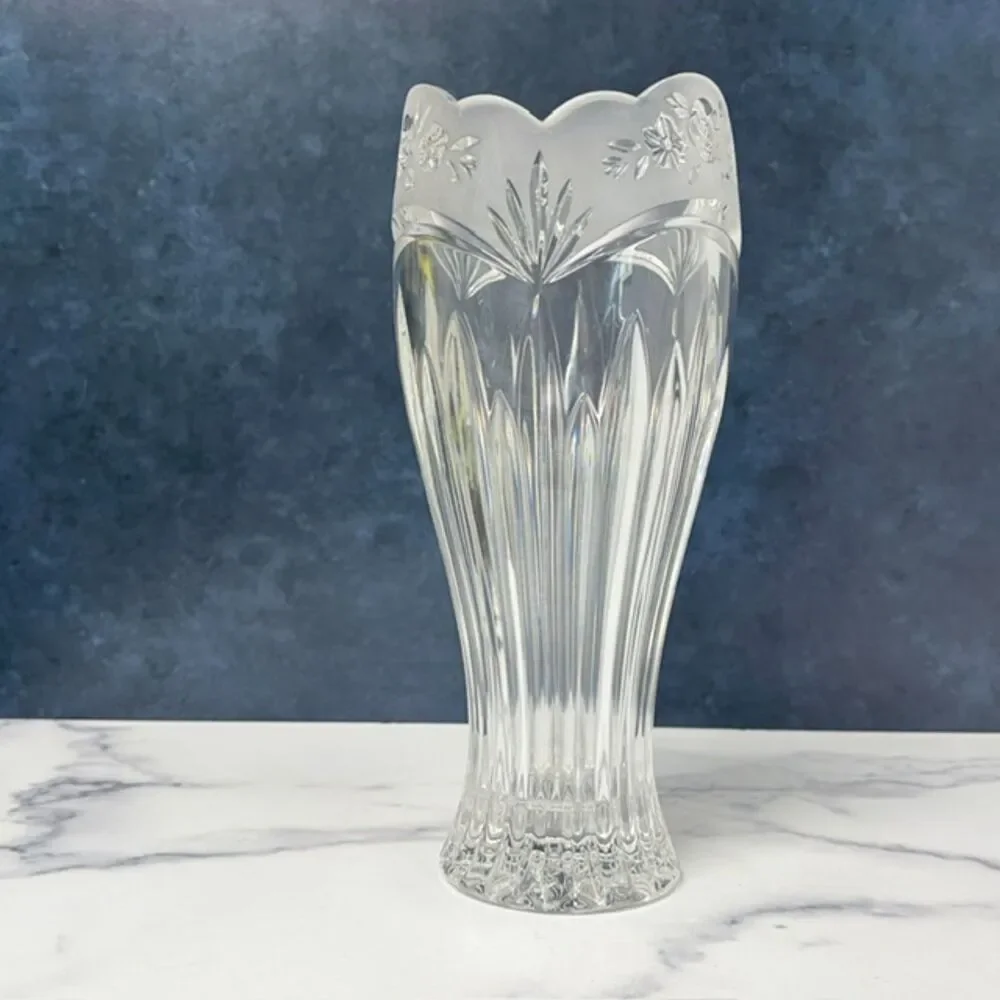 Heavy Clear Glass Vase Frosted Roses Scalloped Rim 10 in 4.3 lb